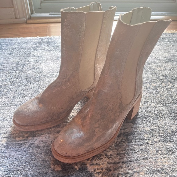 Free People Essential Chelsea boots - Picture 7 of 9